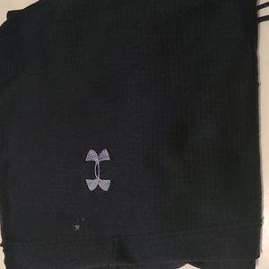 Under Armour black jogging pant
